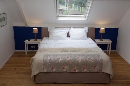 1 queen bed