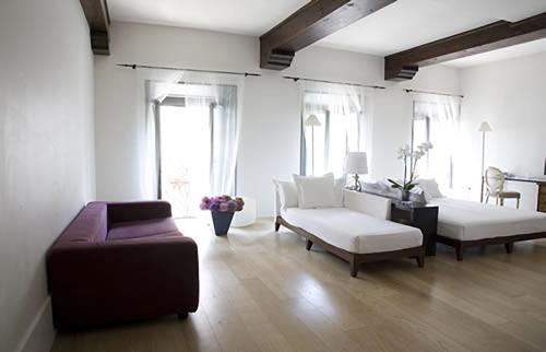 Milano Suites - image 6