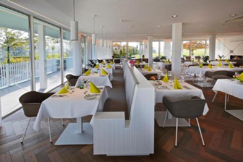 Restaurant, Hotel Berghoeve in Epen