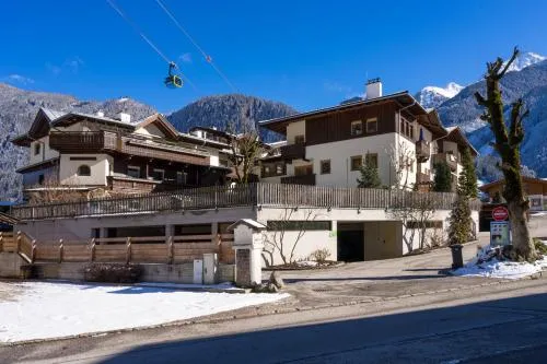 Am Eschenbichl in Mayrhofen, Österreich