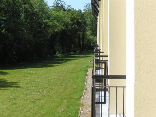 The Lodge at Woodenbridge - image 8