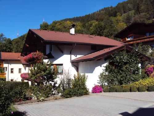 Hotelli välisilme, Haus Neururer in Kauns