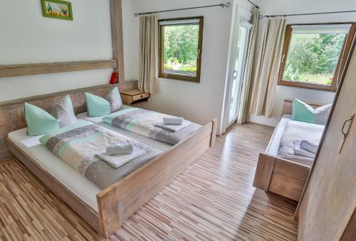 Pension Rauschberghof 749m von Wasen entfernt