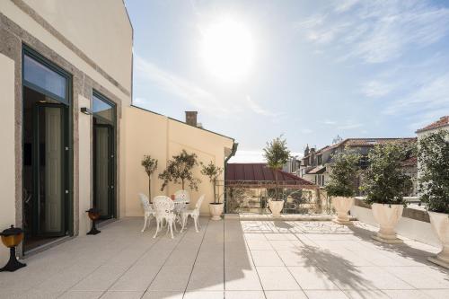 Apartment with Terrace image 3