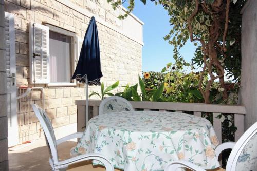Apartments by the sea Puntinak Brac - 718 - image 4