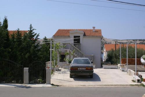 Apartments by the sea Stara Novalja Pag - 4063 - image 6