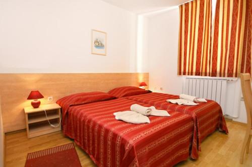  Twin Room Novigrad 3352f, Pension in Novigrad