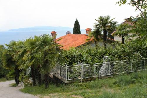 Apartments with a parking space Icici Opatija - 7822