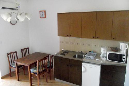 Apartment Novi Vinodolski 5479b - main image