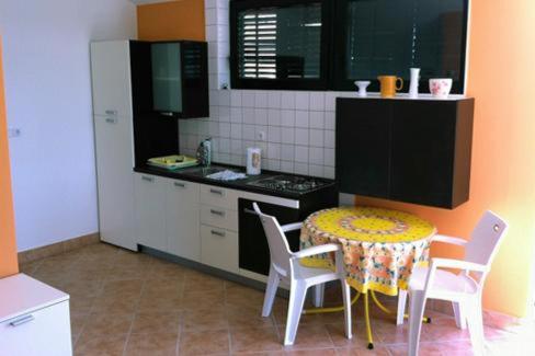 Apartments with WiFi Jadranovo, Crikvenica - 3237