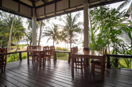 Facilities, S Beach Resort in Koh Kood