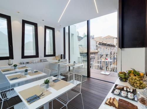 Food and beverages, Duomo Suites & Spa in Catania City Center