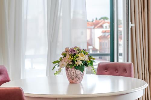 Ann Luxury Rooms – Split, MD
