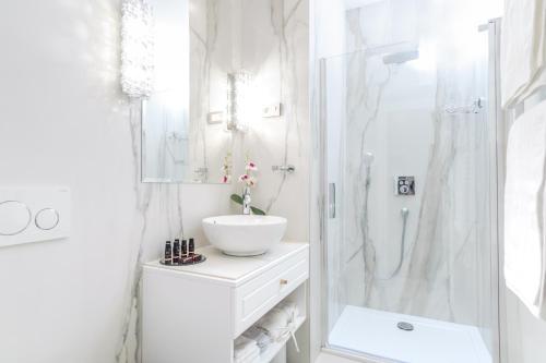 Ann Luxury Rooms, Split (photo 9)