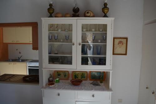 Ammos Holiday House - image 4