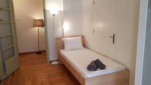  Errathens Apartments - Athens Center in Athen