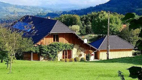 Ferme de la Cochette, Montcel