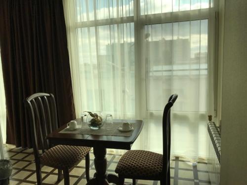 Safari Hotel - image 3