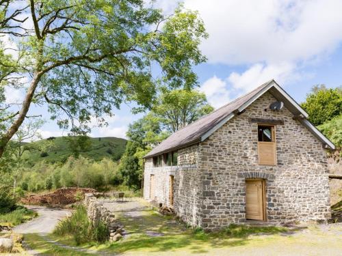 Red Kite Barn - Charming Boutique barn conversion gîte à louer Llanwrthwl