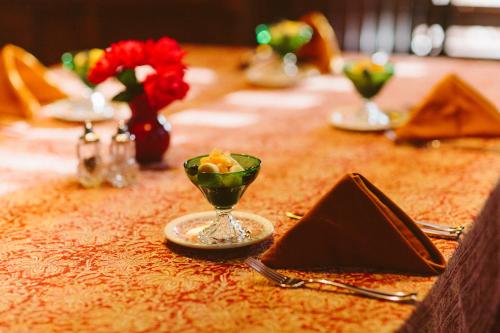 The Buckingham Inn - 식음료(F&B)