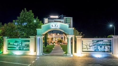 Hotel XXL