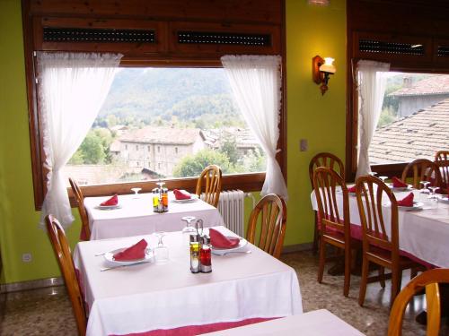Hostal l'Escon - image 8