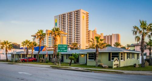 Balinese Cottages Daytona Beach