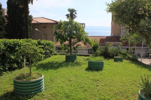 Apartments with a parking space Lovran Opatija - 7808