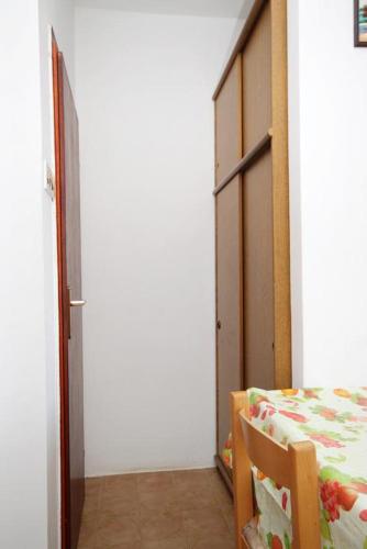 Apartments by the sea Vidalici Pag - 9382 - image 4