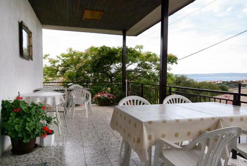 Apartment Novi Vinodolski 2350a Novi Vinodolski 