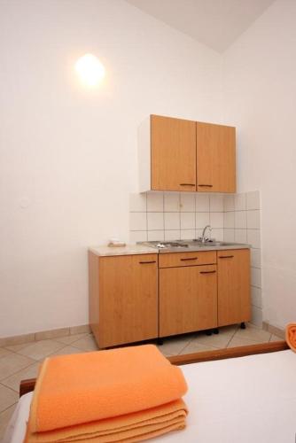 Apartments by the sea Vis - 2470 - image 3