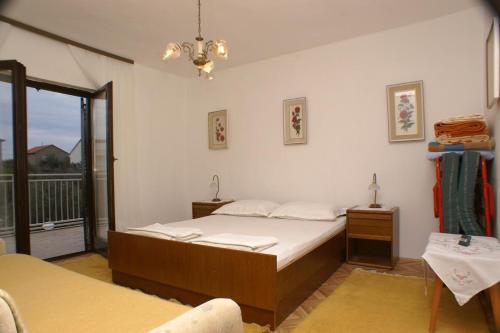 Apartments by the sea Podaca Makarska - 2576 - image 2