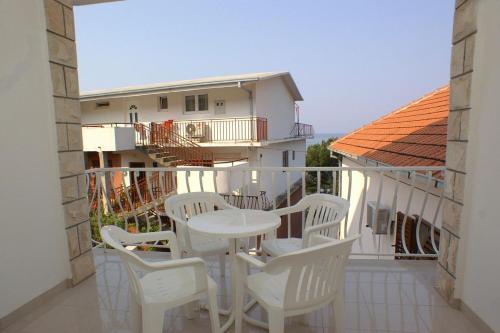  Apartment Tucepi 2666b in 21325 Tučepi