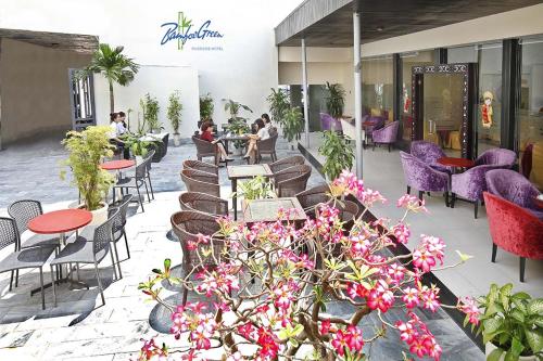 バンブー グリーン リバーサイド ホテル