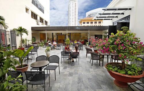 バンブー グリーン リバーサイド ホテル