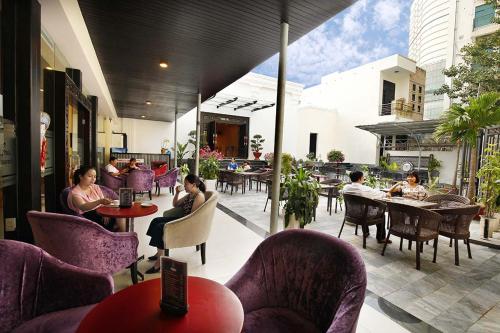 バンブー グリーン リバーサイド ホテル