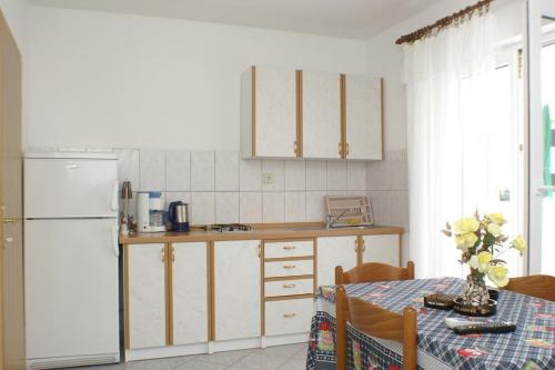  Apartment Zablace 4219a in Zablaće