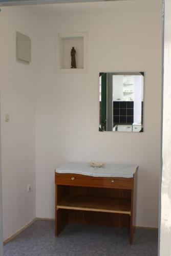 Apartments with a parking space Vodice - 4192
