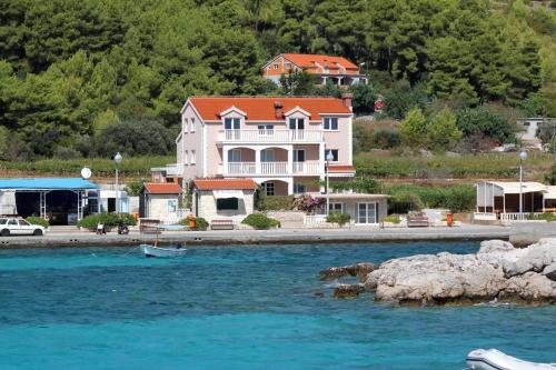 Apartments by the sea Prizba Korcula - 4485