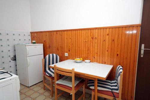 Apartment Stikovica 4706d in Zaton Doli