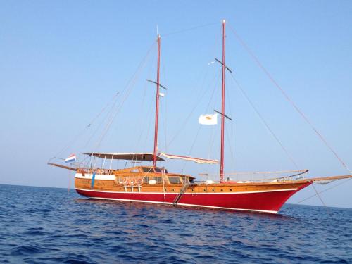 

Panormitis Sailing Yacht