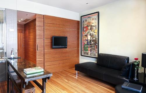 Hotel Gran Derby Suites - image 7