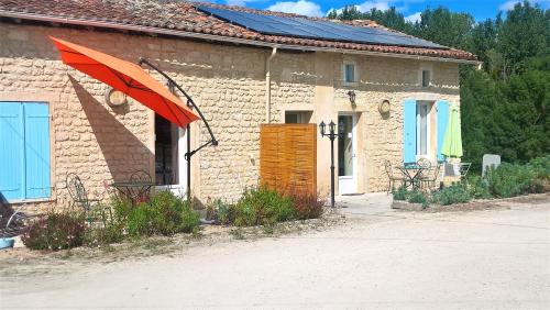 LOCATIONS RIVES DE SEUGNE - Claveau - Neuillac