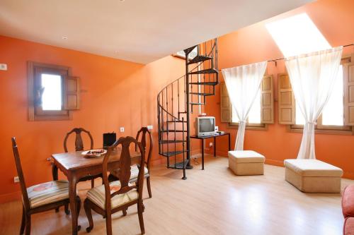 Hotel Rincon de Traspalacio - main image