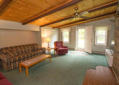 Lake Winnipesaukee 208 - main image