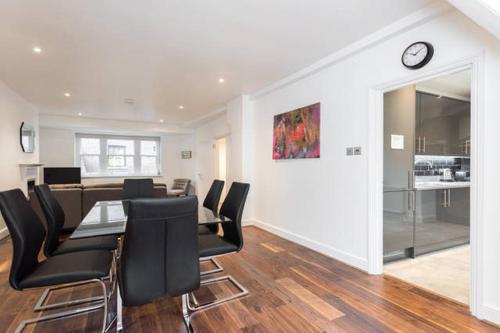 Fleet Street Apartment 4 - image 5