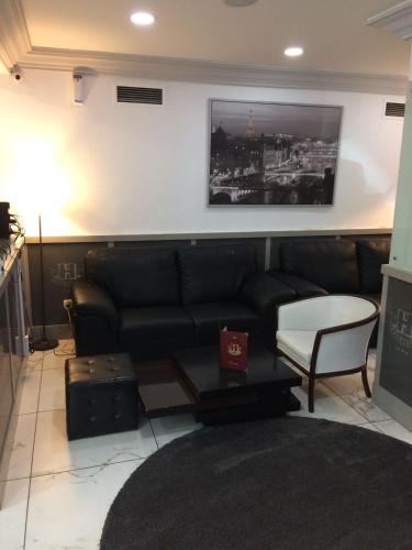 Hotel Excelsior - image 5