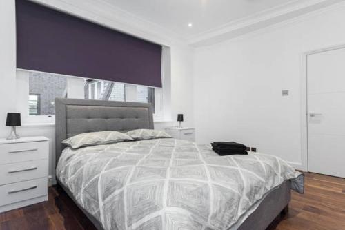 Fleet Street Apartment 3 - image 10