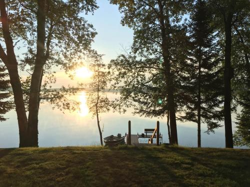 Lakefront Cabin #6 - The Walleye - image 6