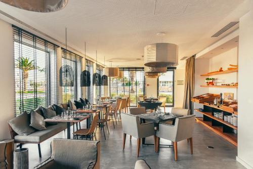 Lagos Avenida Hotel - image 2